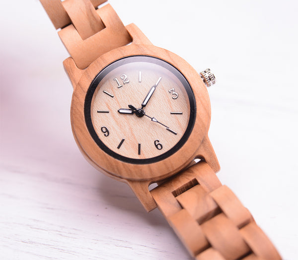 Aurora Grain Minimalist Round Wooden Watch