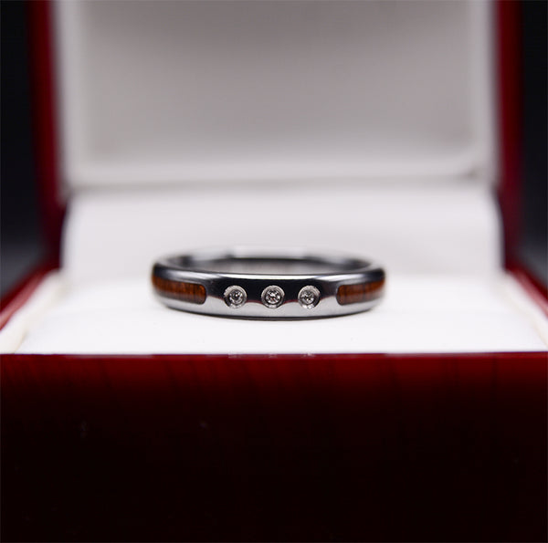 Forest Spark Diamond Wood Ring