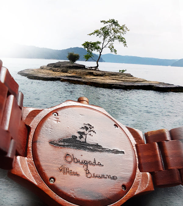UXD Personalized/Engraved Watch/Natural Red Sandal Round Wood Watch