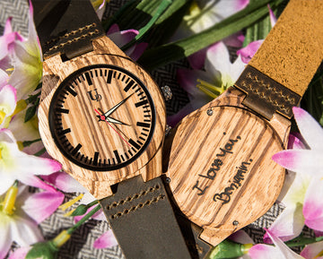 Make a thank you note with engraved wooden watches