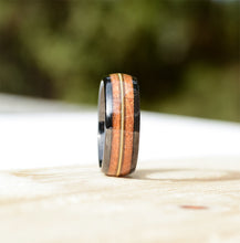 UXD Wood Inlay Black Tungsten Wood Ring
