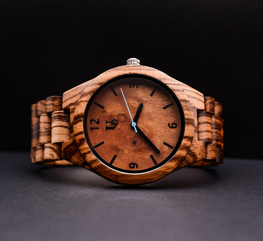 UXD Personalized Engraved Dark Round Wooden Watch Wood Face