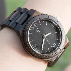 Reclaimed wood grain watch with black face from Urban Designer.