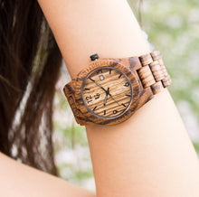 UD Unisex Zebra Thin Round Wooden Watch with Date Display