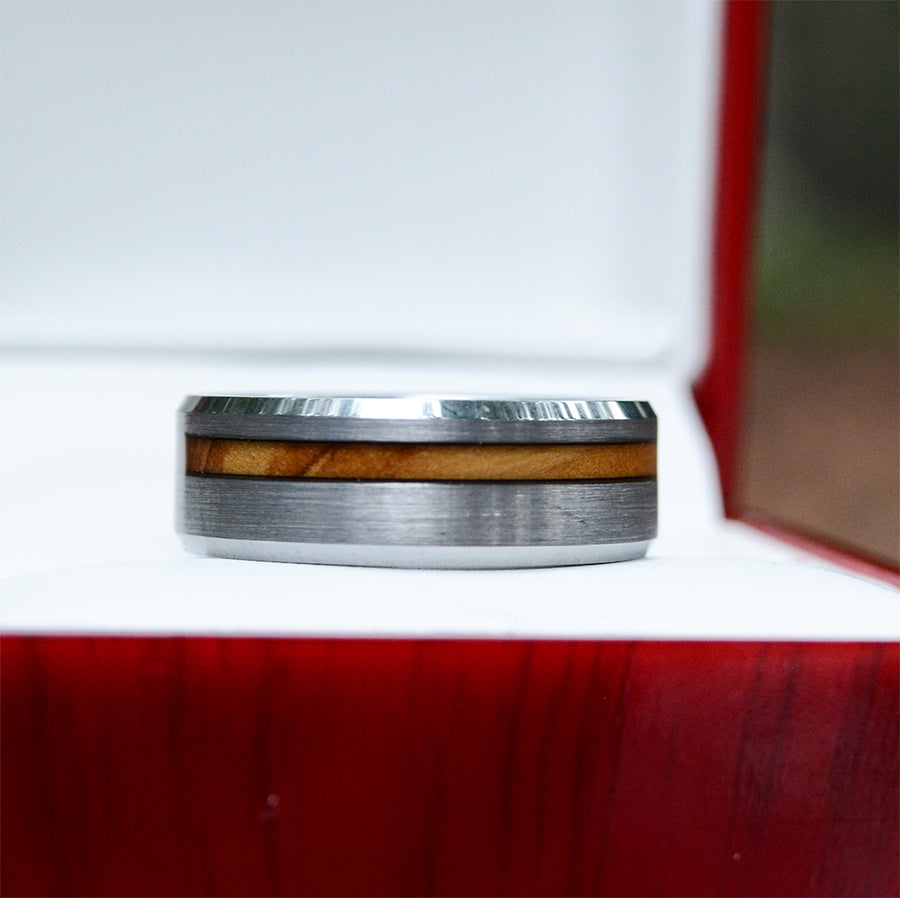 UXD Tungsten Rings For Men with Olive Wood Inlay