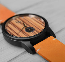 UXD Handmade Mens Minimalist Round Wooden Watch with Premium Leather Band